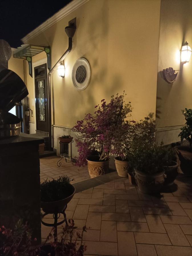 Bed and Breakfast Il Portoncino Neapol Zewnętrze zdjęcie