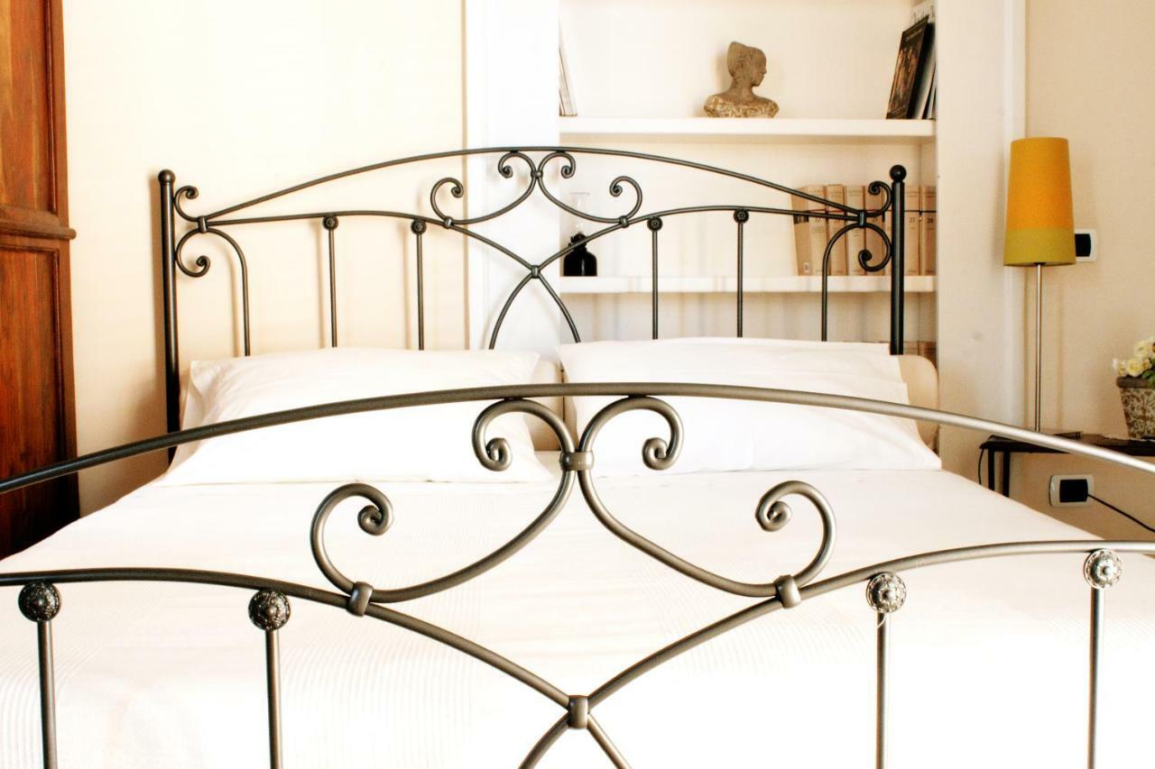 Bed and Breakfast Il Portoncino Neapol Zewnętrze zdjęcie