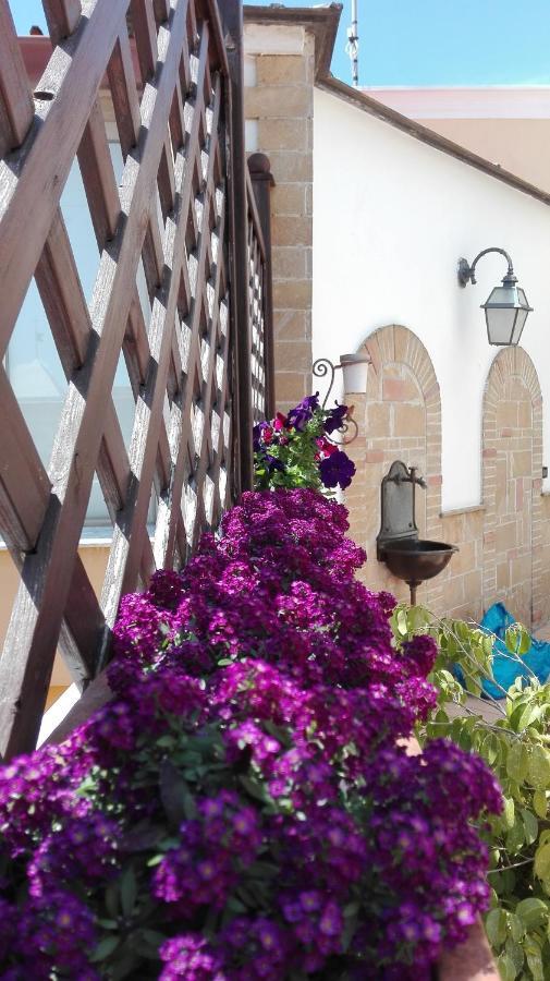 Bed and Breakfast Il Portoncino Neapol Zewnętrze zdjęcie